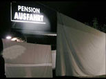 Der Lebensversicherer, Pension Ausfahrt